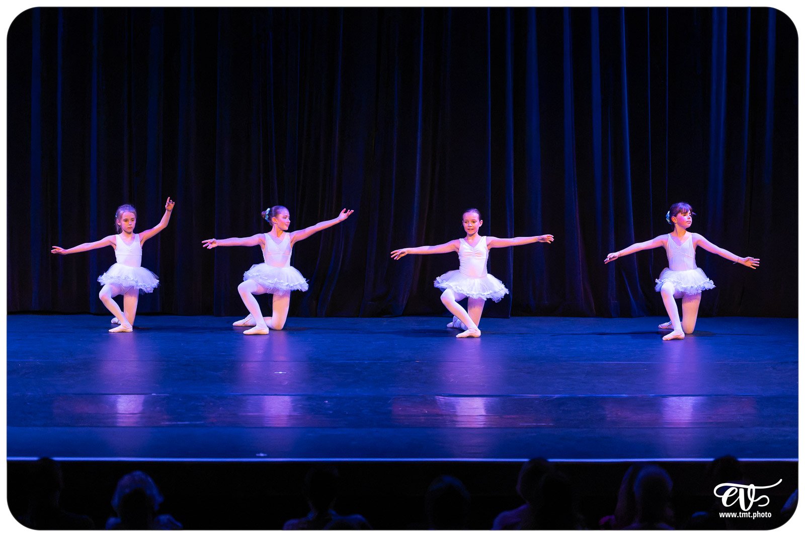 ECOLE DE DANSE CÉCILE ADAMOW
